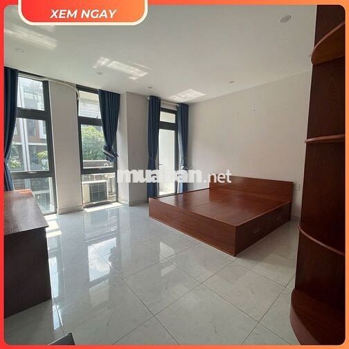 Văn phòng 40m² full tiện ích giá chỉ 7,5tr/tháng - Vạn Phúc City