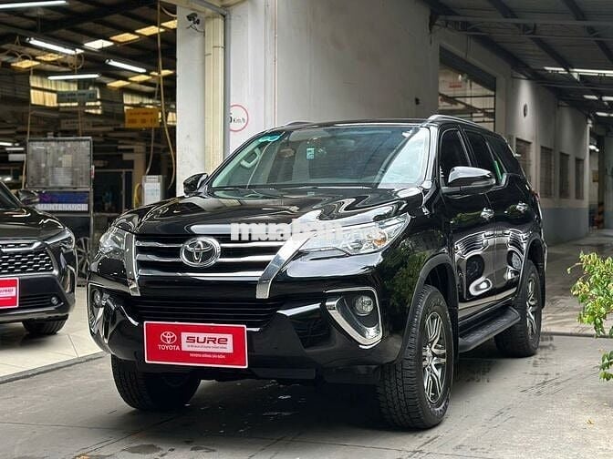 Fortuner dầu tự động 1 chủ mua mới (GIÁ CÒN GIẢM)