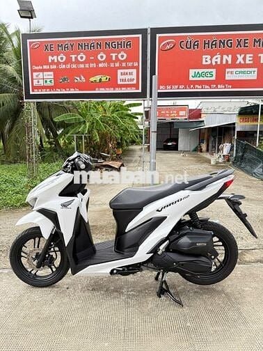 Vario 150 trắng 2020