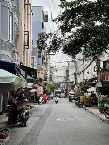 HXT 8M K300 NGANG 5M 70m2 - Tương Lai 6 Từng Tháng Máy - Chỉ 11 tỷ