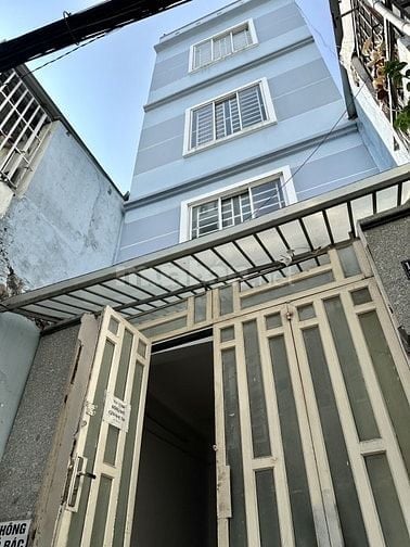 HẺM XE HƠI 7 CHỖ VÀO NHÀ GẦN MẶT TIỀN 5 TẦNG KINH DOANH ĐƯỢC