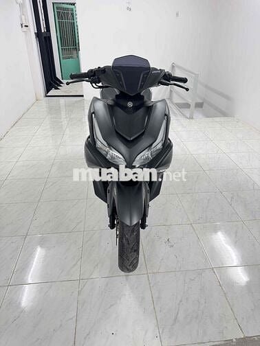 Yamaha NVX mẫu mới V2 . bstp bản cao cấp chạy lươt