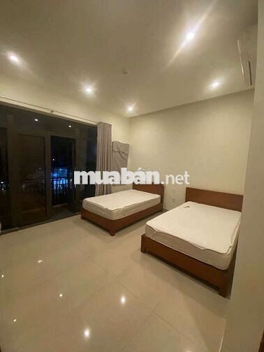 Cho thuê phòng đầy đủ nội thất ngay bãi tắm Sơn Thủy