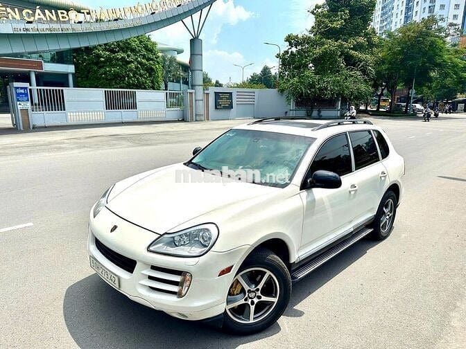 Porsche Cayenne 3.2 rất ít hao xang nhập 2005