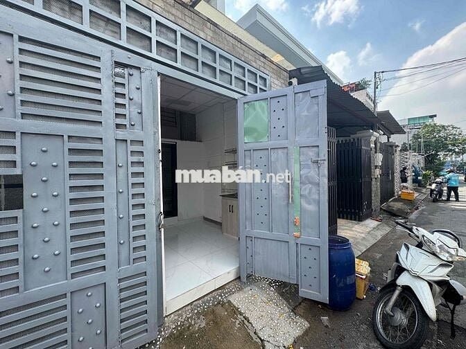 Kiot cho thuê ở trệt ngay gần Ngã Tư 4 Xã - Lê Văn Quới