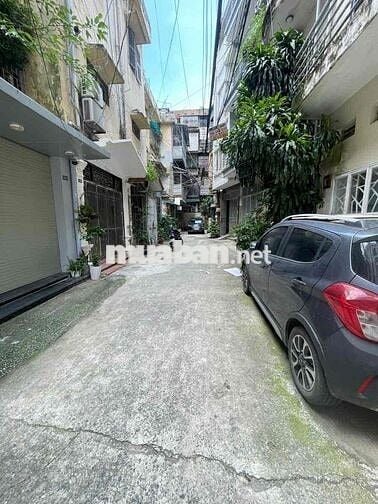 Bán nhà tập thể phố giải phóng oto đỗ cửa nhà đẹp 2 thoáng 80m T3 giá