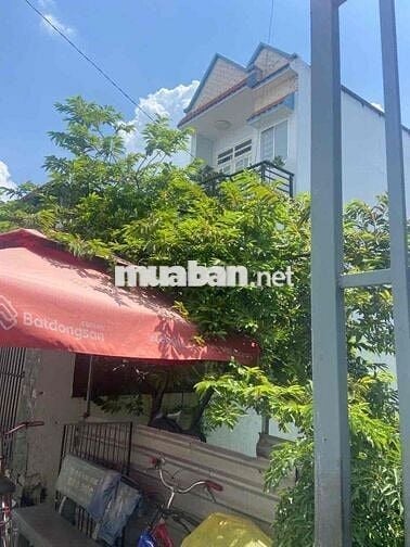 HÀNG KÍN 2 TẦNG NHÀ ĐẸP HẺM XE HƠI SÁT MẶT TIỀN TRẦN THỊ BỐC , GIÁ RE