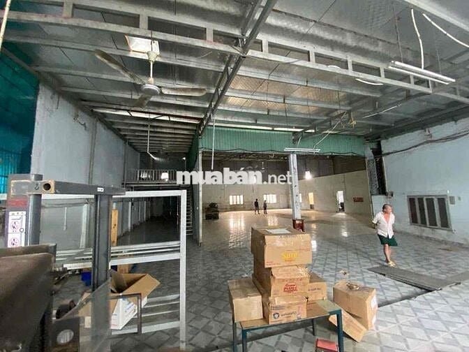 cho thuê kho xưởng 800m2 sạch sẽ