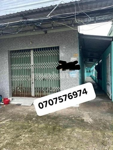 CẦN BÁN GẤP DÃY TRỌ THU NHẬP TRÊN 200 TRIỆU/ NĂM NGAY CHỢ BỜ NGỰA GIÁ 
