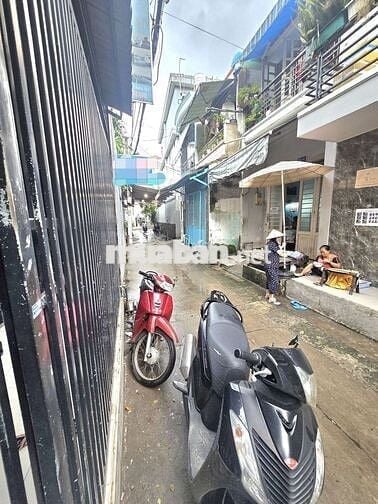 20m ra hẻm xe tải kế  Emart- 4x11m -2 tầng - 3 phòng ngủ - 4.1 tỷ tl