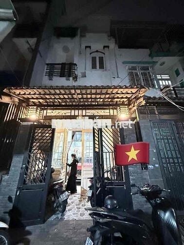 Phú thọ hoà 53, 4 tầng, Dt: 4 x 14, Giá: 7.18 tỷ Phú Thọ Hòa - Tân Phú