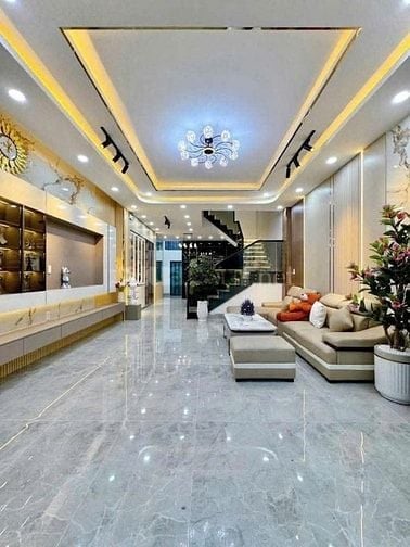 NHÀ NGỘP CẦN BÁN GẤP- NGAY CHỢ BÌNH CHÁNH