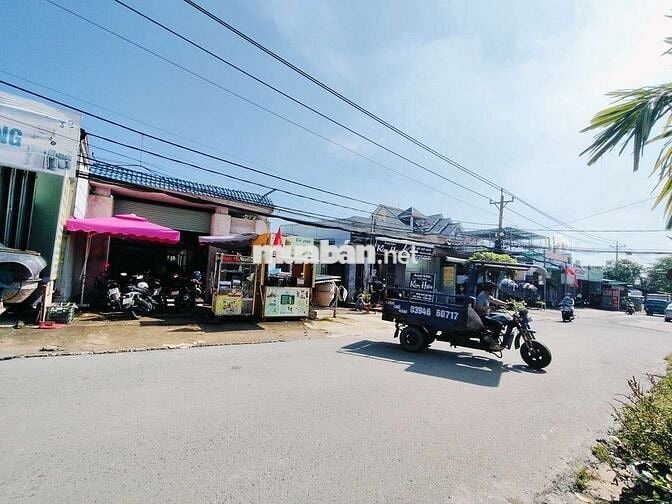 Bán Nhà Mặt Tiền Gần Ngã 4 Nguyễn khuyến Trung Tâm P.Trảng Dài,Dongnai