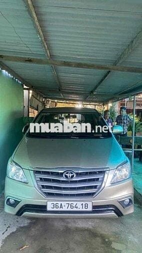 Toyota Innova 2016 bản đủ số sàn