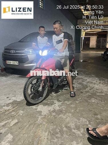 Xe Jupiter 2013 màu đỏ