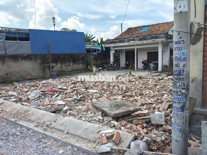 Mặt bằng mặt tiền p.Hiệp Bình Chánh gần chợ, đường lớn tiện kd