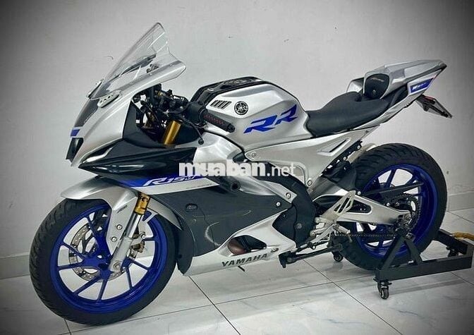 YAMAHA R15M ABS DATE 2022