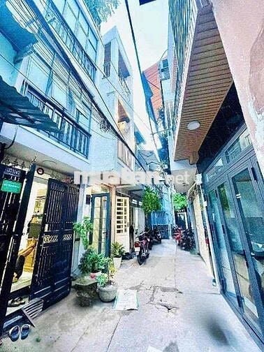 BÁN GẤP NHÀ 3 TẦNG LẠC LONG QUÂN-2.98..TY-TÂN BÌNH-DTSD 50.M2-2PN