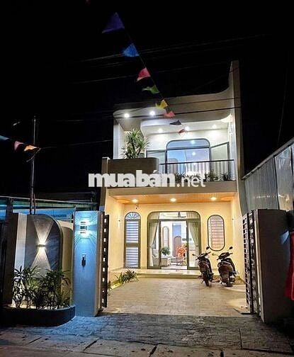 BÁN NHÀ CHÍNH CHỦ KHÔNG QUA TRUNG GIAN, NẰM CÁCH KDL BỬU LONG 5P ĐI XE