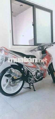 Yaz fom đời thấp full zin mới 100% đã vào 4 món