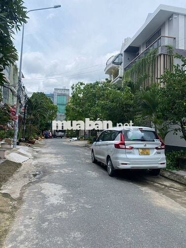 Bán đất hẻm xe hơi đẹp 105 Vườn Lài, DT: 4,5x19m. 88m2. Sổ riêng.