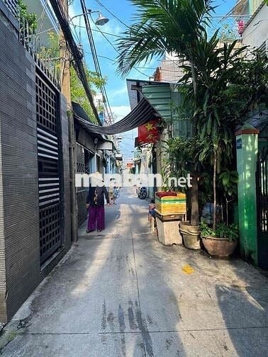 Bán nhà Quận 6, 1,98 Tỷ, Dtsd 36m2- sổ riêng- Hậu Giang