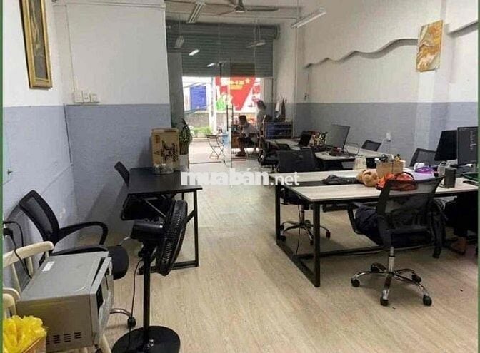 NCC 1 trệt 1 lầu trống suốt rộng 75m2 ngay trung tâm Q3