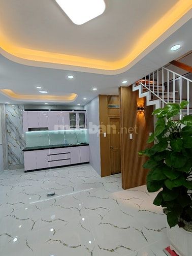 Nhà mới xây 60m2 2PN gần bến xe Hiệp Thành