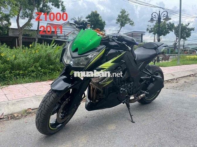 Kawasaki Z1000