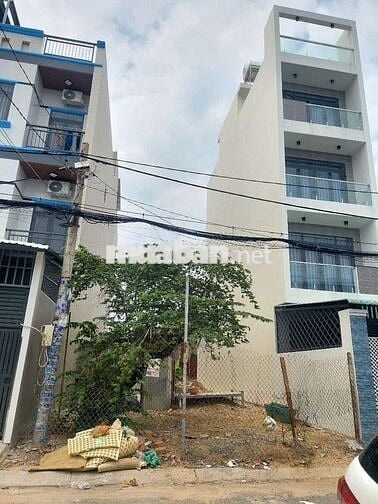 BÁN ĐẤT MẶT TIỀN ẤP ĐÔNG 4. GẦN NGÃ BA BẦU. TỔNG DTSD 270M THỔ CƯ