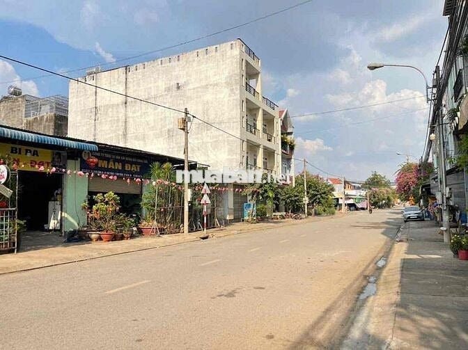 Đất mặt tiền kinh doanh KDC Bình An, P Bình Thắng, Tp Dĩ An.