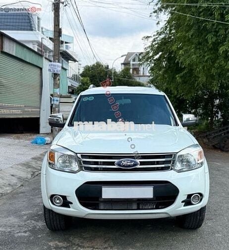 Ford Everest 2.5L 4x2 AT 2014 - 415 Triệu