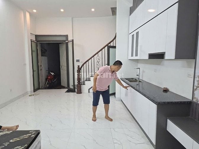 NHÀ VĨNH HƯNG VỪA RỘNG VỪA ĐẸP 40M-GIÁ ĐẦU TƯ RẺ BÈO-CHỈ 5.39 TỶ-SĐCC