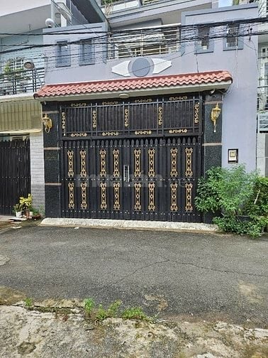 Bán nhà 39J/7 đường Gò Cát, P.Phú Hữu, TP. Thủ Đức. Nhà kiên cố 3 tầng