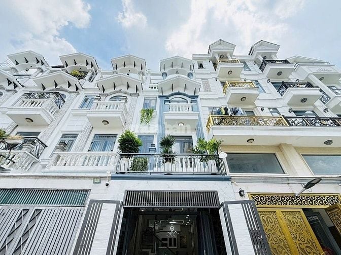 Nhà Nguyễn Trọng Tuyển chỉ nhỉnh 3tỷ đường 6m rộng, sổ hồng riêng