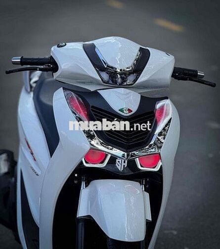 Sh 160 Abs 2024 2000km Trắng siêu lướt