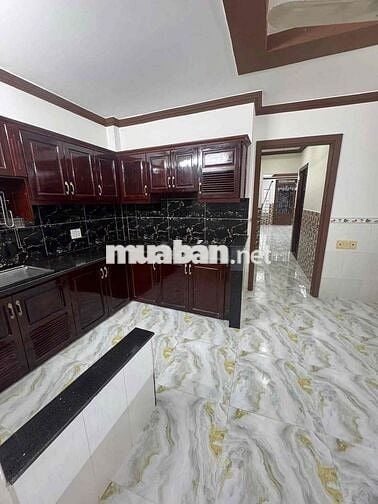 Cho thuê nhà nguyên căn mới đẹp đường XVNT Quận BT