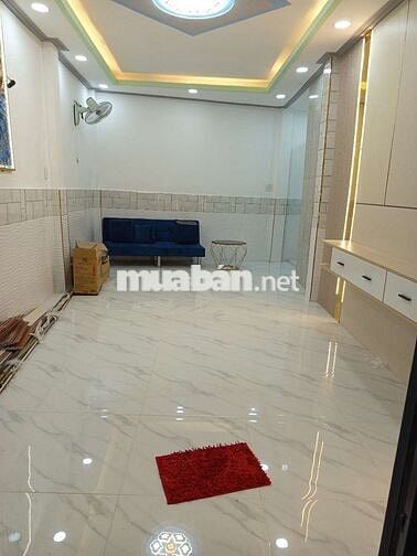 Bán nhà Quận 6 Hậu Giang ngay Chợ Bình Tây 33m2 3PN