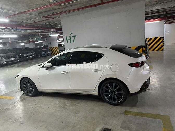 Mazda 3 2021 - 24039 km