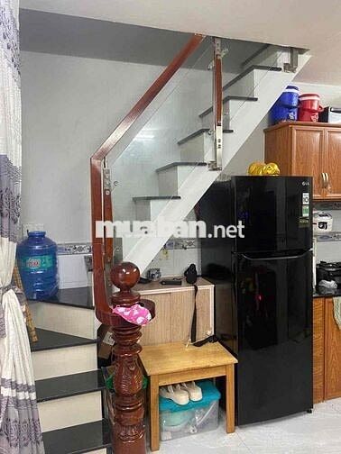BÁN NHÀ NHỎ – VỊ TRÍ ĐẸP – GIÁ YÊU THƯƠNG  áp 3 xtt