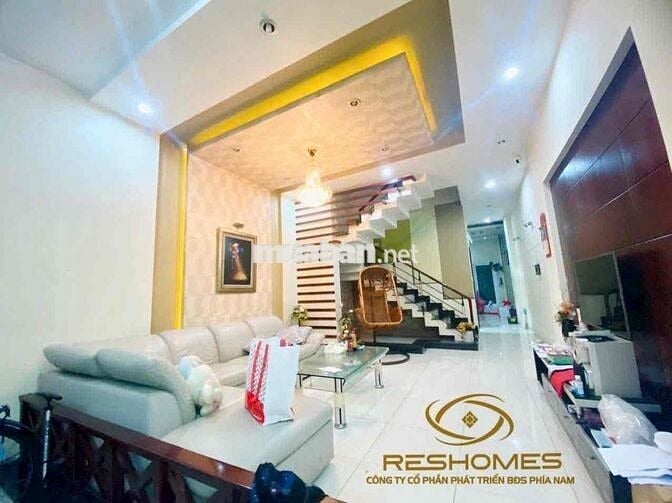 Cho THUÊ nhà nguyên căn 1T2L đầy đủ nội thất ngay Song Ngữ Lạc Hồng