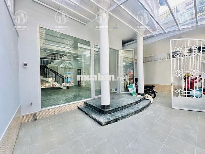 KHU VIP K300 - VILLA CHO THUÊ NGUYỄN BÁ TUYỂN - MỚI - ĐẸP