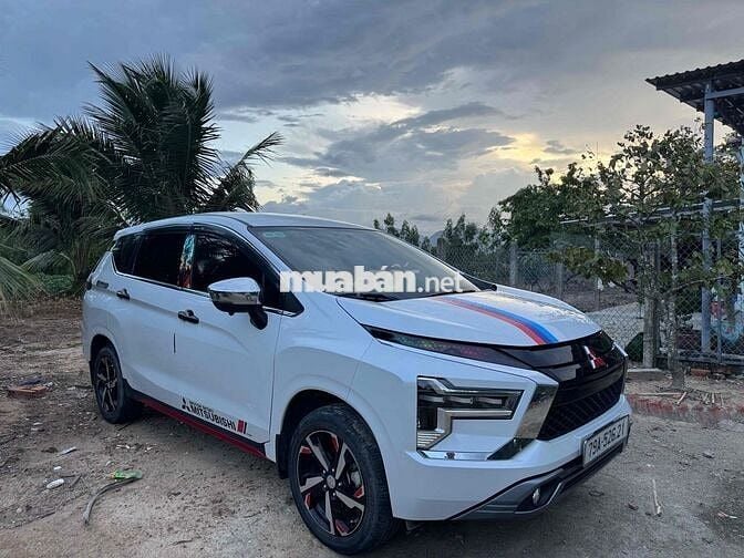 Mitsubishi Xpander 2022 AT Premium - 42000 km