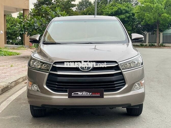 Toyota Innova 2017 2.0E - 12000 km