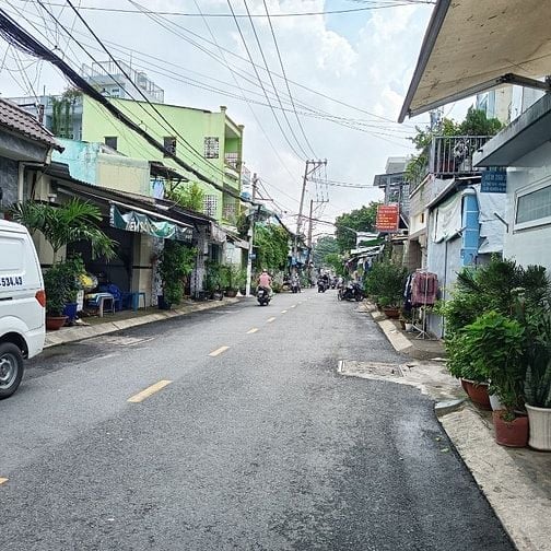 6.5x12m, cấp 4, Hẻm 5m, gần công viên văn hoá Gò Vấp, 7.9 ty TL