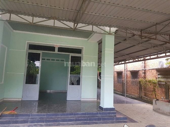 Đường Cuối Cần Bán nhanh Căn Nhà ngay Gia Lộc208m2 Sổ hồng riêng 750tr