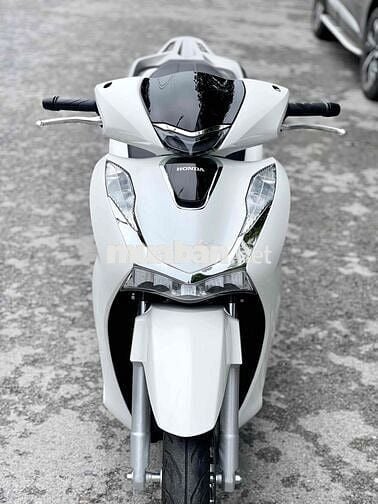Cần bán SH 2025