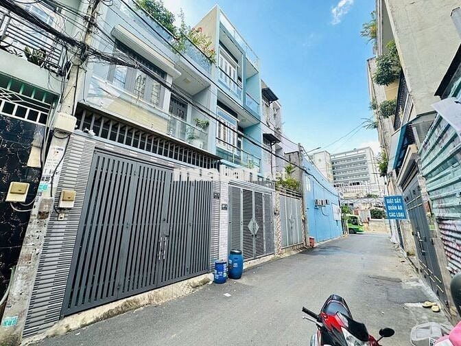 HÀNG HÓT - GIÁ TỐT LÔ ĐẤT ĐẸP ĐƯỜNG LÊ VĂN CHÍ GẦN GA METRO