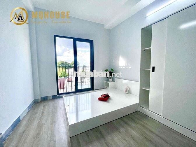 🆕🤝Chi thuê căn stu cửa sổ lớn, full NT, gần Văn Lang CS2, trung tâm BT