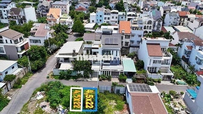 Đất bên sông ngay Phạm Văn Đồng đường bàn cờ 99m2 9TỶ hiếm đất bán